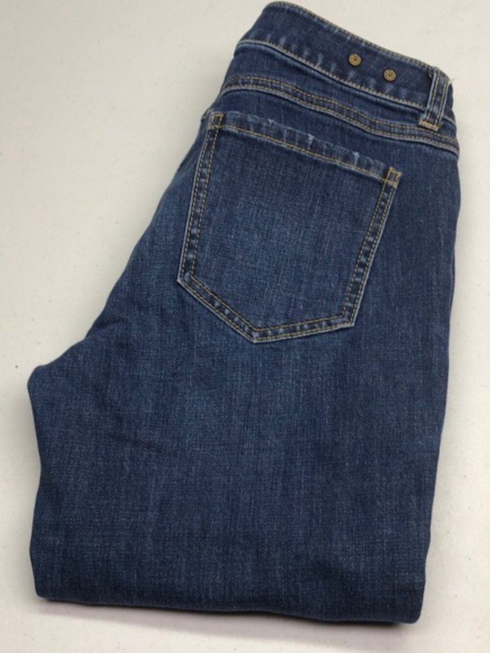 LIKE NEW CABI MID-RISE SKINNY JEANS 4/27x30 ⭐️